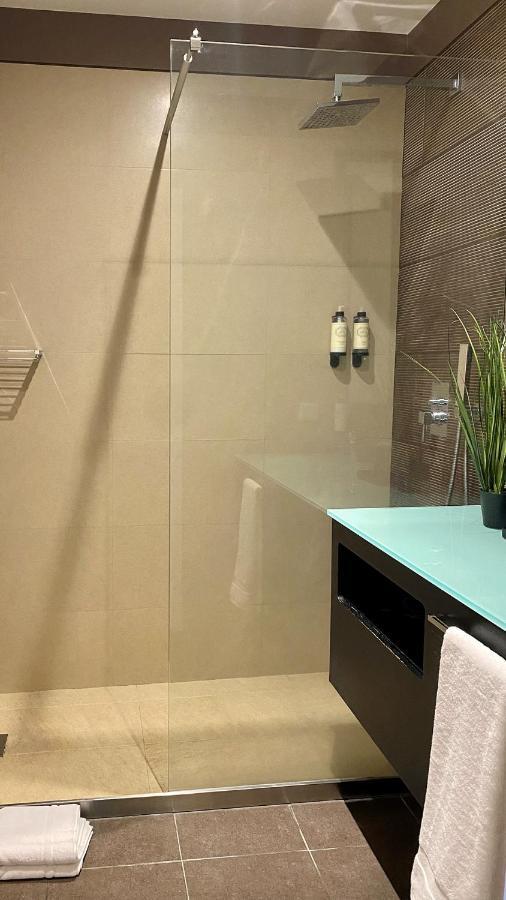 Casa Ideal Para Familias Com Vista Mar Desafogada Φουνκάλ Εξωτερικό φωτογραφία