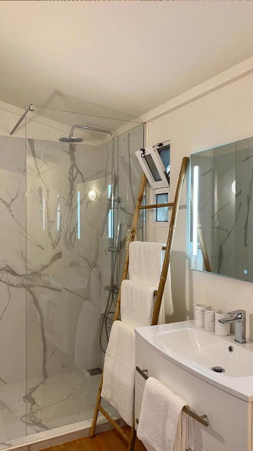 Casa Ideal Para Familias Com Vista Mar Desafogada Φουνκάλ Εξωτερικό φωτογραφία