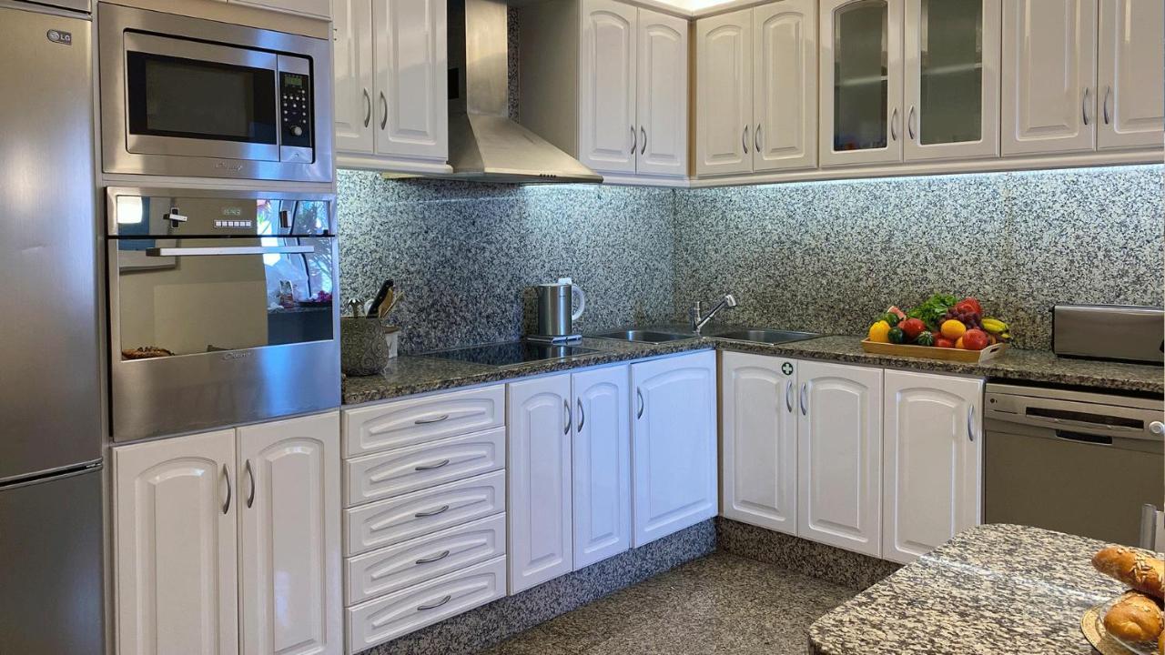 Casa Ideal Para Familias Com Vista Mar Desafogada Φουνκάλ Εξωτερικό φωτογραφία